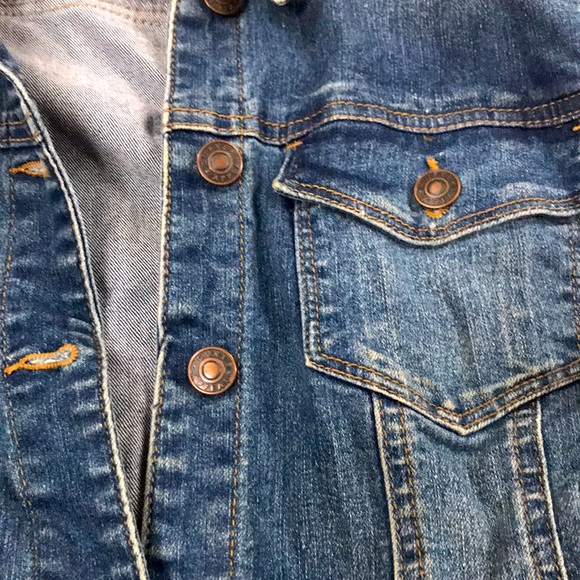 Jean jacket - Picture 2 of 4